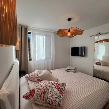 Apartment La Corniche - Vue A 180 Degres - Centre *